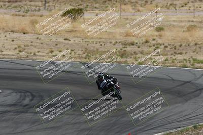 media/Apr-20-2025-AHRMA (Sun) [[393a79c373]]/Race/Group 10/Turn 4b/